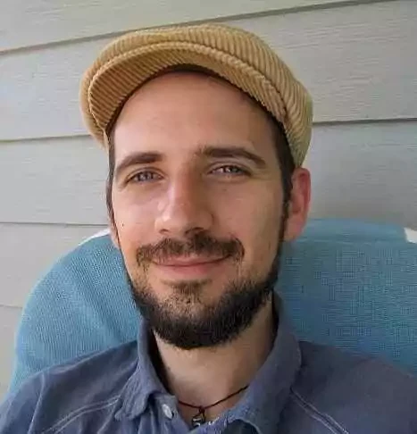 Peter Carnavas