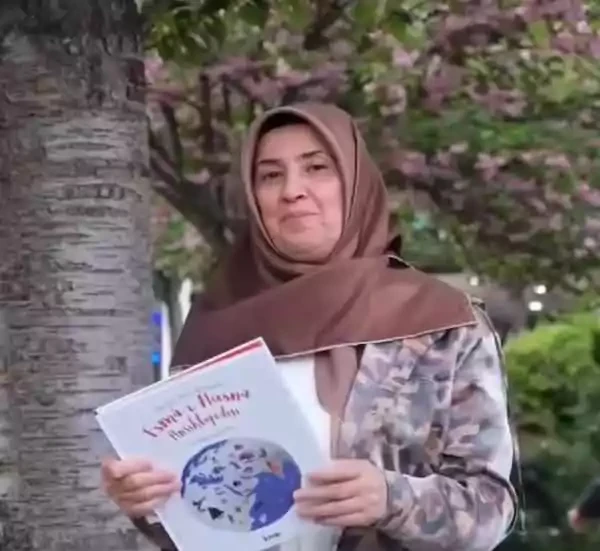 Nurefşan Çağlaroğlu